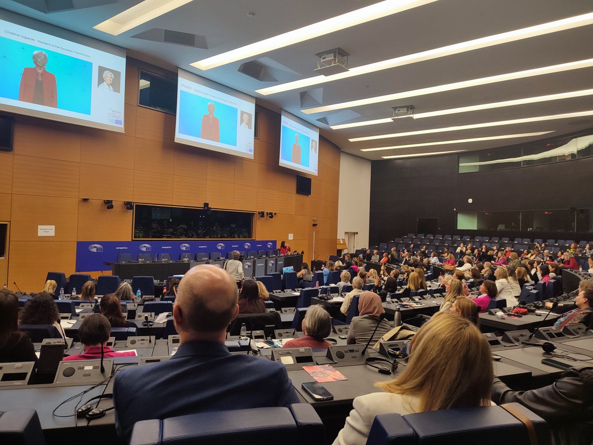 Dârini (@dariniv) on Twitter photo From <a href="/ecb/">European Central Bank</a>'s <a href="/Lagarde/">Christine Lagarde</a> on women and #Wealth:
1. Take the space in sectors defining the future. #Finance #STEM
2. Believe in your ideas: New #entrepreneurs are key to economic property.
3. Plan for the long game, don't be afraid to talk about money.
#PWNGlobalSummit2024
#IWD2024 From <a href="/ecb/">European Central Bank</a>'s <a href="/Lagarde/">Christine Lagarde</a> on women and #Wealth:
1. Take the space in sectors defining the future. #Finance #STEM
2. Believe in your ideas: New #entrepreneurs are key to economic property.
3. Plan for the long game, don't be afraid to talk about money.
#PWNGlobalSummit2024
#IWD2024