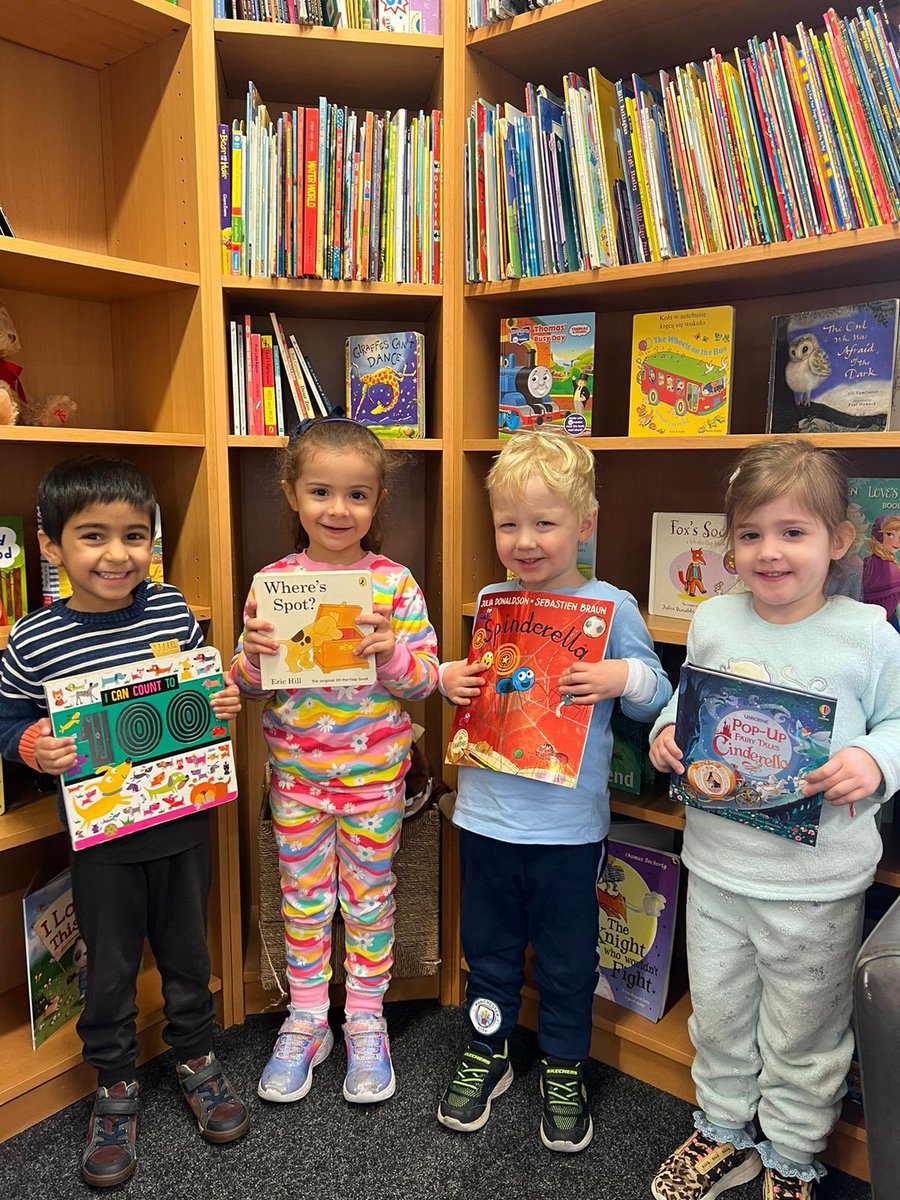 BWS_EYFS's tweet photo. A fantastic World Book Day in EYFS 🌍 📕 #eyfs #WorldBookDay2024 https://t.co/0DU2vHPqwG