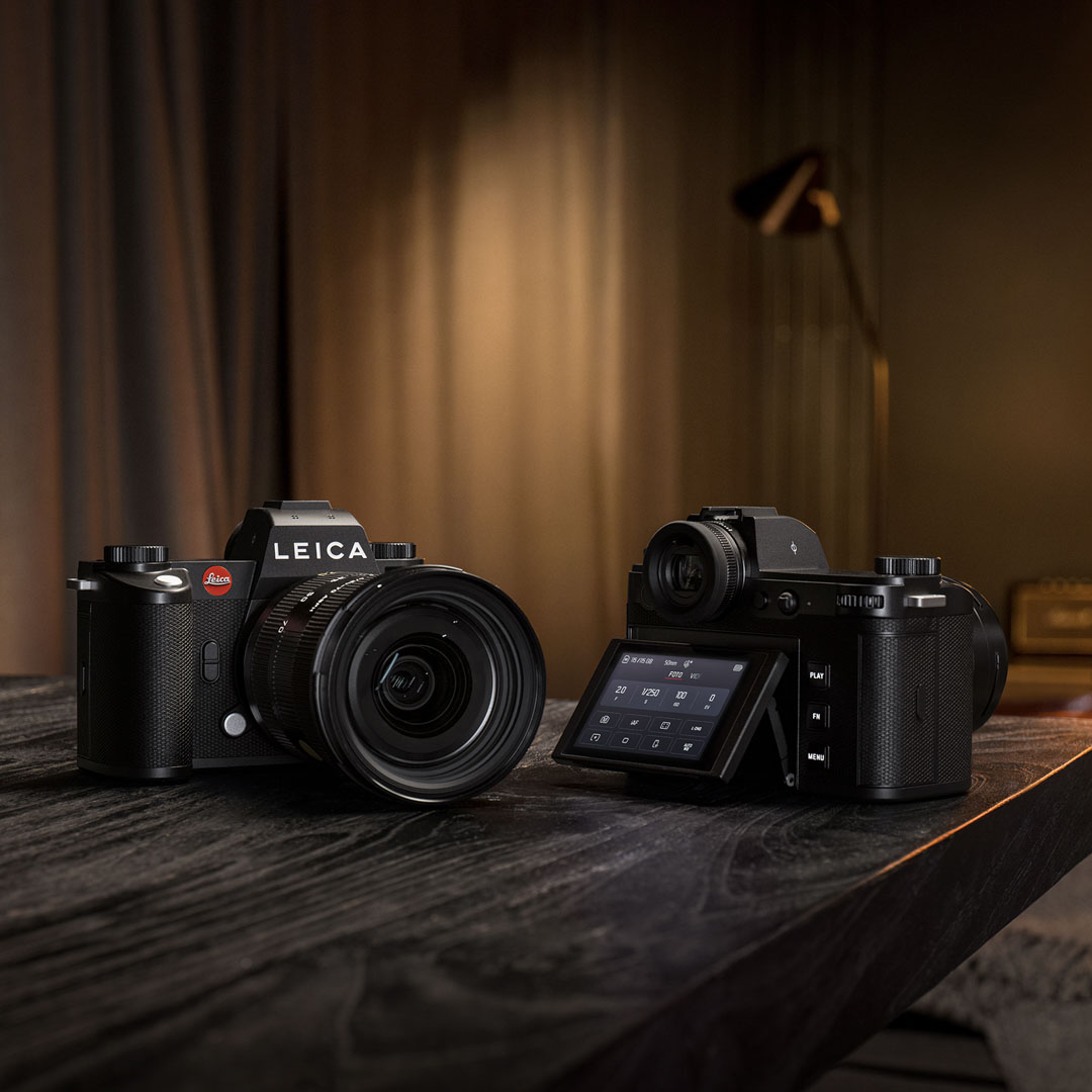 Own the Moment Embrace sophistication in your grasp as you embark on a journey to redefine the art of photography with the new #LeicaSL3. #LeicaCamera #Leica #🔴📷