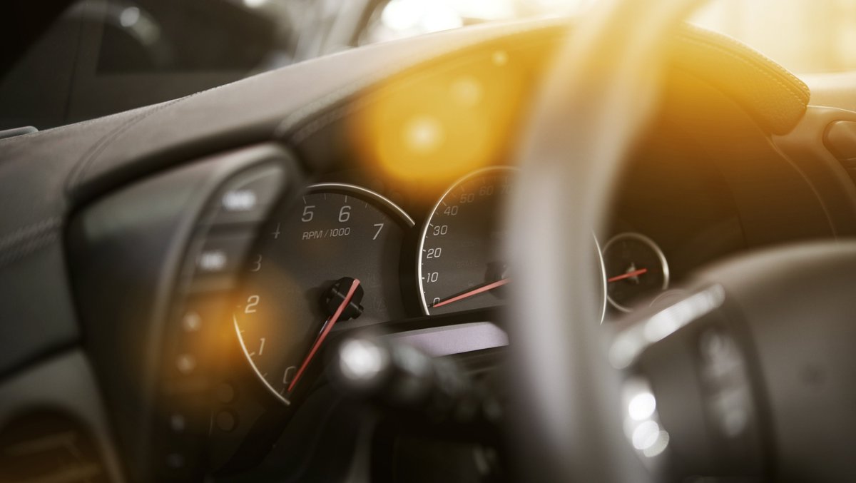 woychick's tweet photo. The portfolio shows me you own a car. It doesn’t tell me if you know how to drive it. Will it be a smooth ride?
More importantly: Are you a passenger, or are you a driver? Learn how to lead client engagements at the Creative Pro Workshop. https://t.co/920ueuL5qk https://t.co/5QcIRKWIhB