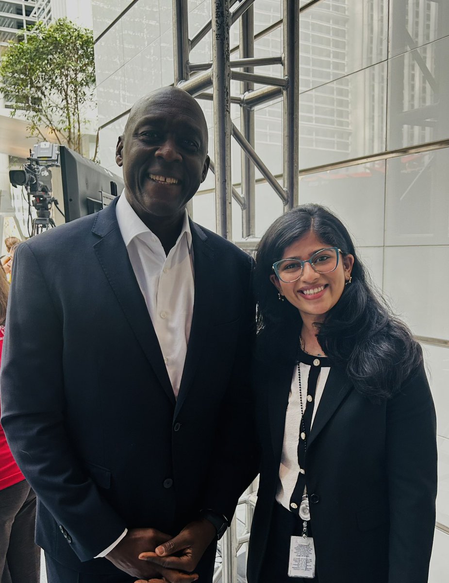 thehellymehta's tweet photo. Celebrated #InternationalWomensDay2024 
@WorldBank HQ yesterday with our President &amp; SLT. 
Economic opportunity &amp; education play a pivotal role in our lives, but true empowerment begins early-on from mindset shift within households &amp; societal norms! #AccelerateEquality https://t.co/o2zJ22x3e7