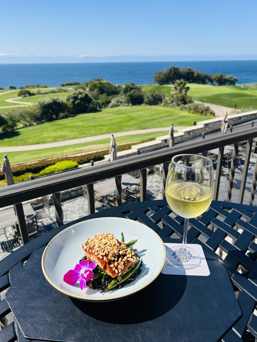 Indulging in the perfect pairing of succulent salmon and stunning scenery is a feast for both the eyes and the tastebuds. We welcome you to try our popular Wood Fired Atlantic Salmon topped with Huli Huli Glaze and served on top of our delicious Coconut Forbidden Rice.