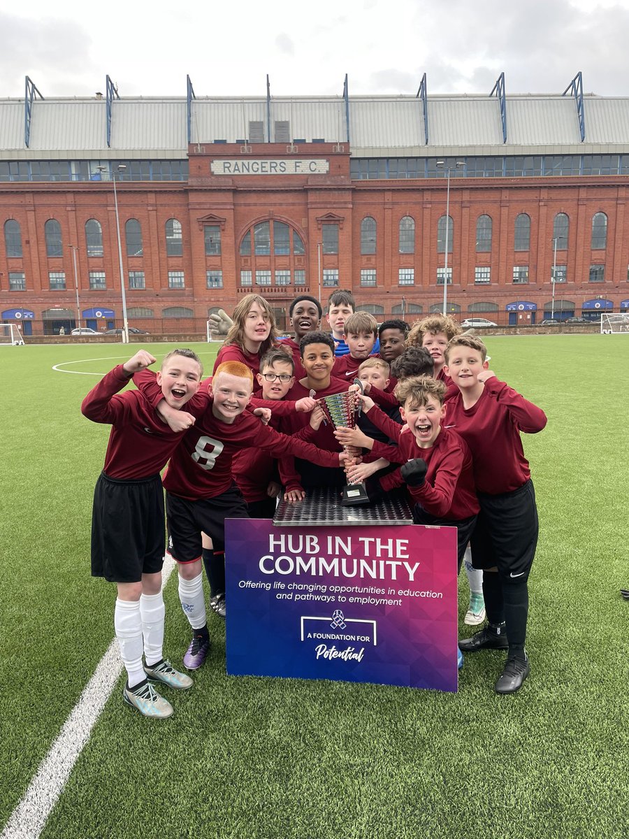 JamieMcM99's tweet photo. S1 HUB SCHOOL CHAMPIONS🏆💙. 

Massive well done to all the team for their hard work👏🏼. That’s what footballs all about⚽️. Hub In The Community Initiative creating memories for a lifetime💙

@jamie57539237 
@WhitehillSec 
#HubInTheCommuity💙 
#TeamWhitehill🏆 https://t.co/qg1NbIUVGs