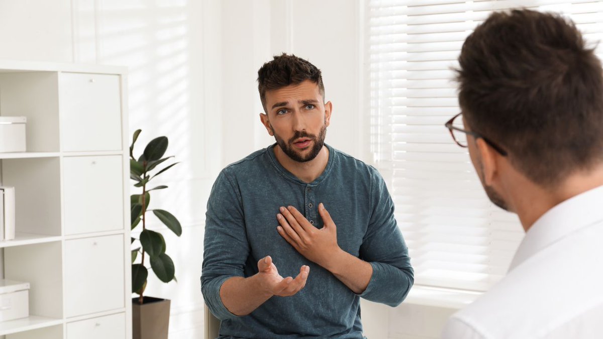 Why is it important for #therapists to communicate treatment expectations to #patients? Patients who expect improvements when commencing group #CBT are suggested to show more favorable treatment outcomes. Read the full research article here: buff.ly/3uU9m96