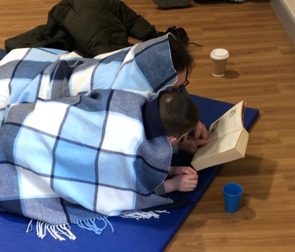 TEAMFairfield's tweet photo. This week we hosted Reading Cafes' for the first time for all year groups. In celebration of Mother's Day we were delighted that so many mums,aunties, grandmas and nanas were able to take time out of their day to come to read with the children #readingforpleasure @WorldBookDayUK https://t.co/pWaVJo9IOP