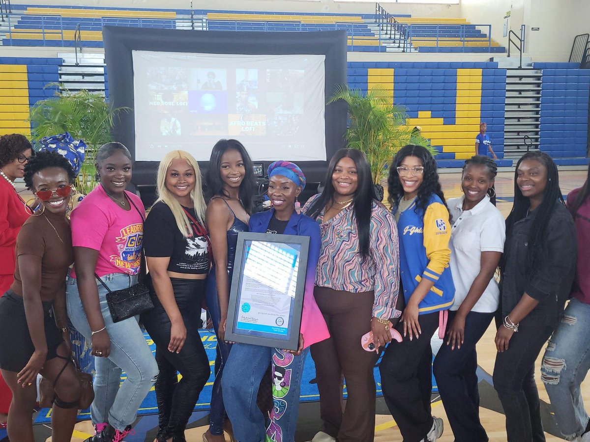 Happy International Women’s Day! Kudos to Mrs. Young-Byron & G-Girls on their extraordinary accomplishment of a TV series. Thank you to all guests for your support. We are Created by God, but touched by Supa! @MDCPSCentral @suptdotres @DrDBMindingall @MDCPS #yourbestchoicemdcps