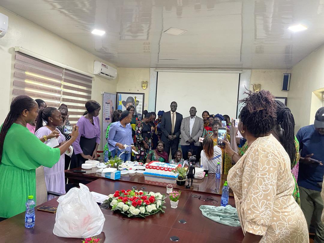 mop_ssd's tweet photo. Ministry of Petroleum celebrates International Women’s Day

Today March 8th 2024, the Ministry of Petroleum celebrates International Women day, under the theme: “Investing in Women: Accelerate Progress” https://t.co/3d0ORs8jTn