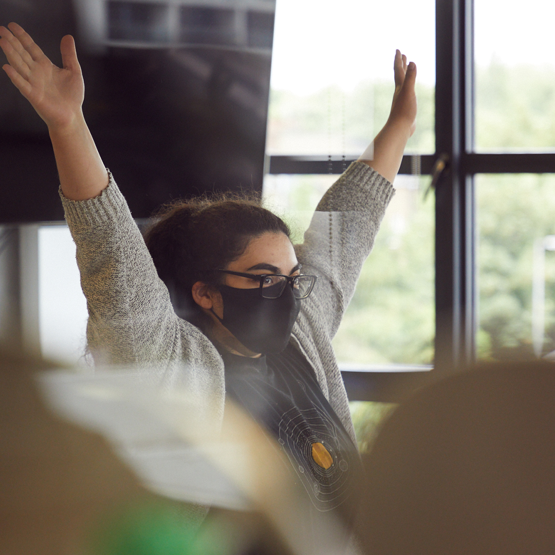 PRELOADED tweet media