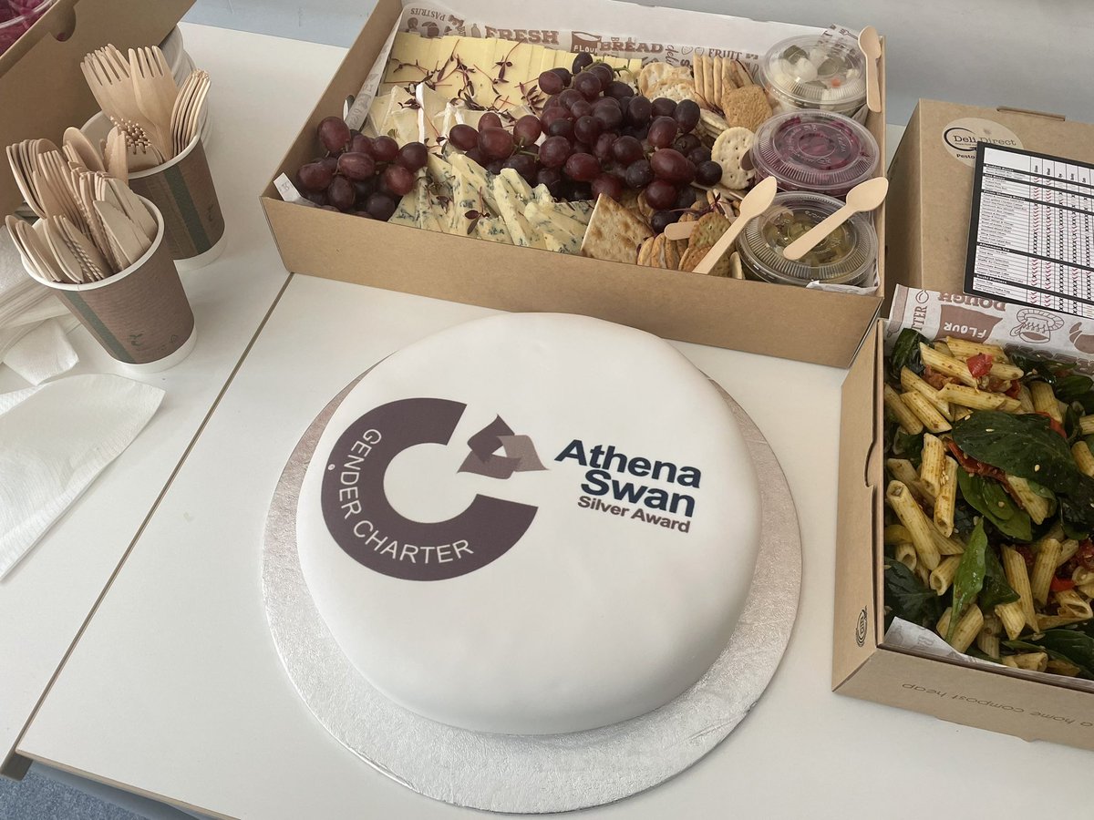 Happy International Women’s Day! We celebrated our Athena Swan Silver Award with some cake and a great talk by Beth Daniels 🎉 🍰 

#IWD2024 #AthenaSwan