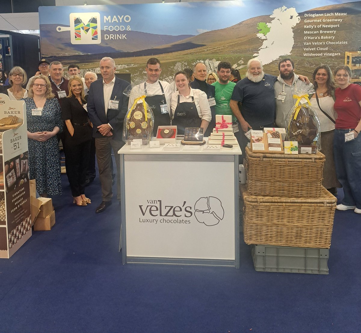 ShoreTourism's tweet photo. What a super week facilitating the Mayo Food &amp; Drink Network at @IFEX_NI Brilliant Mayo producers showcasing the best of food &amp; drink in the county 💚❤️ Thanks to @southwestmayo &amp; @leomhaigheo for having the foresight to put this programme together for https://t.co/nukvtIDPi3 https://t.co/x9iCrlRrLF