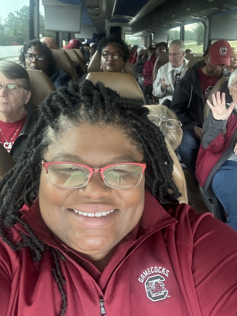 awright713's tweet photo. The #FAMS are on the way to see the #Gamecocks @GamecockWBB play!!! Let’s go ladies!!! #SECTourney 🤙🏽🤙🏽🤙🏽 https://t.co/xoBpYkaXUl