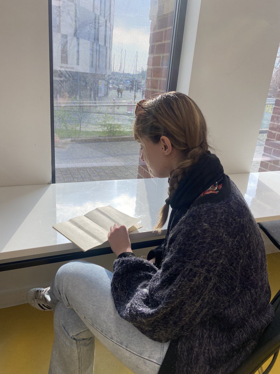 Fantastic afternoon with #Sociology students at <a href="/SuffolkArchives/">Suffolk Archives</a> The Hold. Students have been exploring the archives of the county #Asylums in #Suffolk 🔎 We’ve spent the afternoon looking at historical patient records, staff handbooks, photographs and menu sheets! <a href="/UniofSuffolk/">University of Suffolk</a>