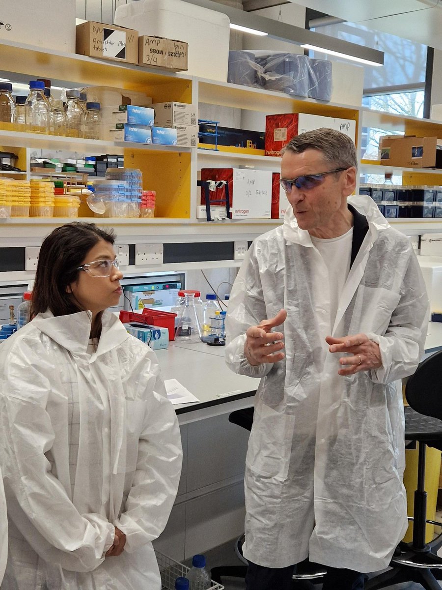 Royal Free London (@royalfreenhs) on Twitter photo We're one of the largest cancer care providers in the NHS and were delighted to welcome MPs <a href="/TulipSiddiq/">Tulip Siddiq</a> <a href="/BambosMP/">Bambos Charalambous</a> and Theresa Villiers to the Royal Free Hospital. They met with our incredible staff and heard about our world class cancer services and ground breaking research. We're one of the largest cancer care providers in the NHS and were delighted to welcome MPs <a href="/TulipSiddiq/">Tulip Siddiq</a> <a href="/BambosMP/">Bambos Charalambous</a> and Theresa Villiers to the Royal Free Hospital. They met with our incredible staff and heard about our world class cancer services and ground breaking research.