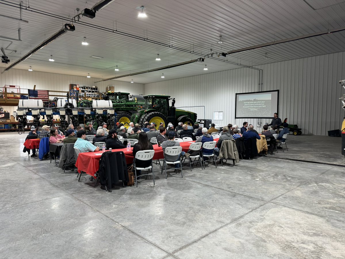 Reflecting on our informative cover crop meeting with PCM this week, aimed at sharing insights about the benefits of cover crops with our community. Excited to spread awareness! #CoverCrops #SustainableFarming #illinifs