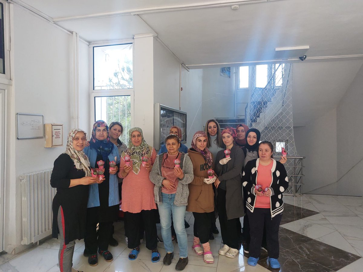 MalatyaKYGM's tweet photo. Dünya Kadınlar Günü'nü yurdumuzda çeşitli etkinliklerle kutladık. Tüm personel arkadaşlarımızın Kadınlar Günü'nü en içten dileklerimizle kutluyoruz. 
.
📍Battalgazi ve Malatya Yurtları🏡 https://t.co/IVzVP0ArDg
