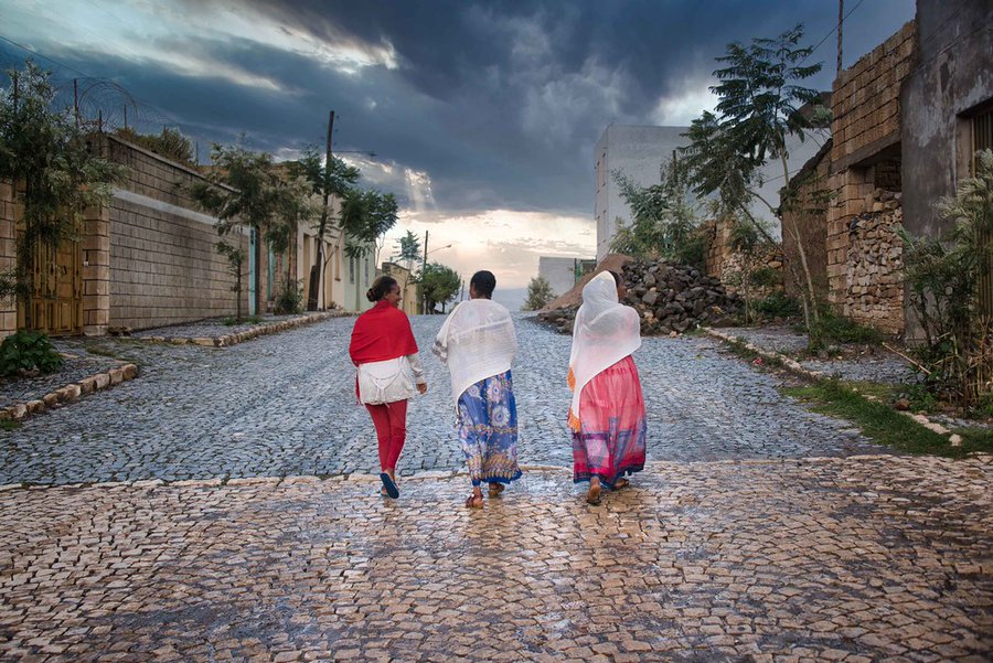 Tigrayan women deserve rest.    
Tigrayan women deserve love.    
Tigrayan women deserve peace.    
Tigrayan women deserve safety.    
Tigrayan women deserve justice.  
Tigrayan women deserve support.    
Tigrayan women deserve protection.

#InternationalWomensDay ❤️💛