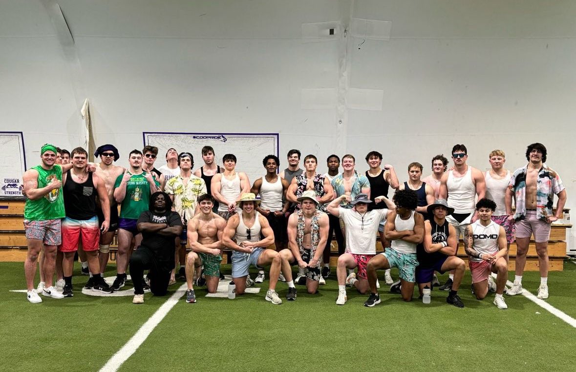 Coach Glo (@jimglogowski) on Twitter photo Great final 🏋️♂️ for the <a href="/USFCougarsFB/">USF Football</a> team as we head into spring break - big shoutout to <a href="/coachmcloward/">Micah Cloward</a> and the rest of the USF S&C staff for getting us right! #WINNERSwin Great final 🏋️♂️ for the <a href="/USFCougarsFB/">USF Football</a> team as we head into spring break - big shoutout to <a href="/coachmcloward/">Micah Cloward</a> and the rest of the USF S&C staff for getting us right! #WINNERSwin