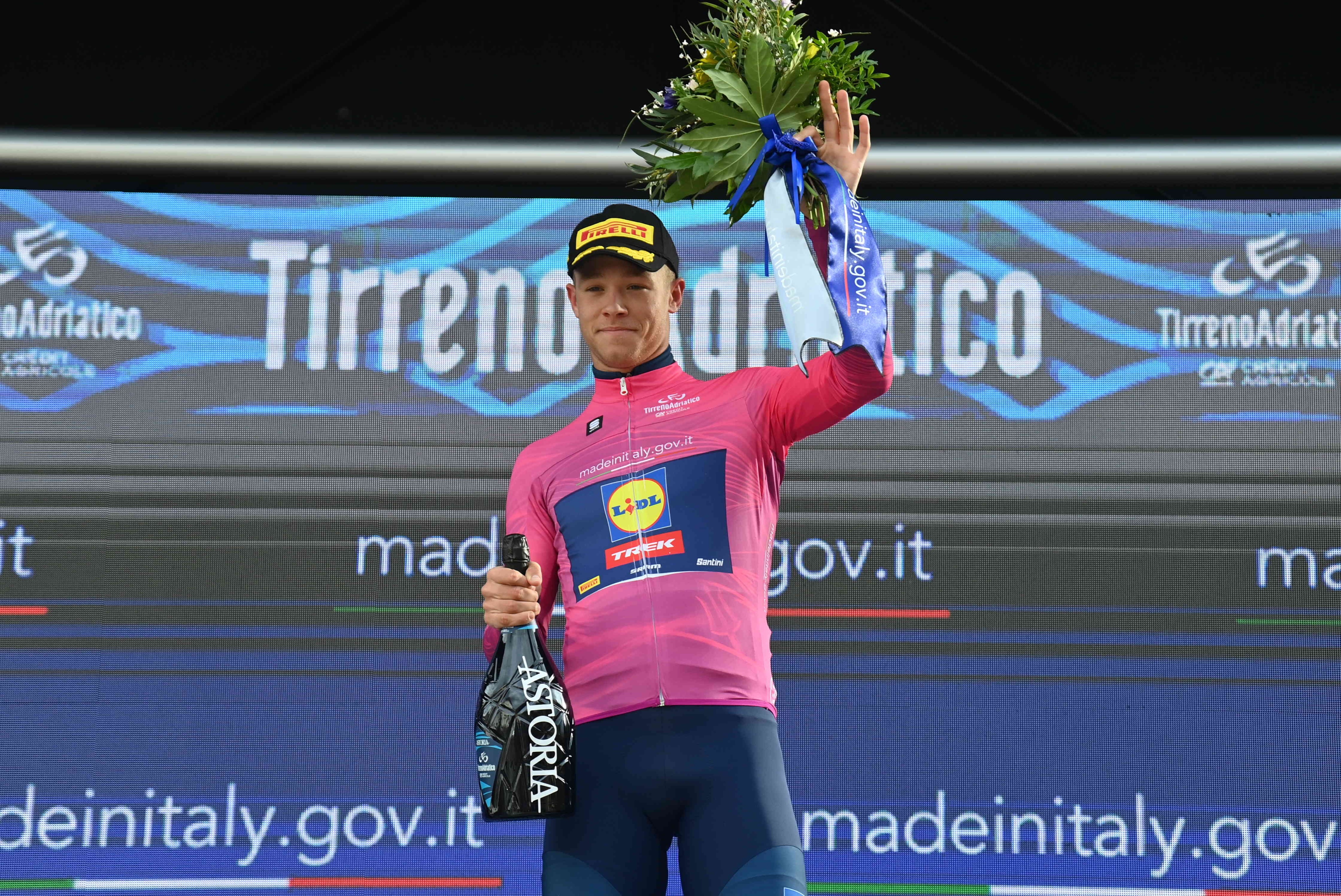 Jonathan Milan, detentore della Maglia Ciclamino alla Tirreno-Adriatico © Twitter Tirreno-Adriatico