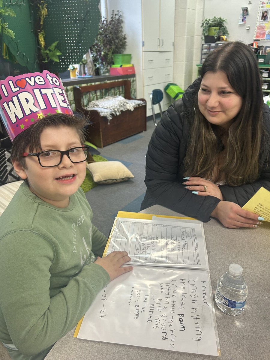 MrsSiegel2's tweet photo. Morse 2nd grade writers shared their poetry with family and friends during our Poetry Celebration! @troyschools #poetry #OneMorse https://t.co/IkPZuubuMd