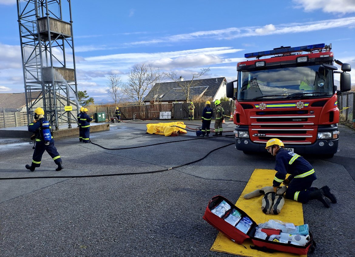 Happy #IWD2024! 
What a fantastic way to mark it, so proud of these young women who completed their FireSkills course today!! Great to see so many come to see their presentation today! 
#InspireInclusion