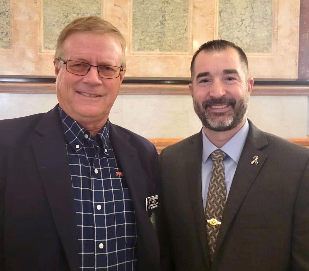 AISWCD's tweet image. Steve Stierwalt met with @RepSchweizer of the 104th district, serving Vermilion &amp;amp; Champaign counties, during Soil Health Week at the State Capitol in Springfield. Stierwalt is one of the co-founders of @STARfreetool &amp;amp; serves with the Champaign County #SWCD #IllinoisSoilHealthWeek