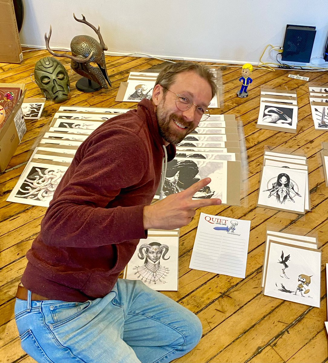 Jonahlobe's tweet image. All packed up!
#awesomecon