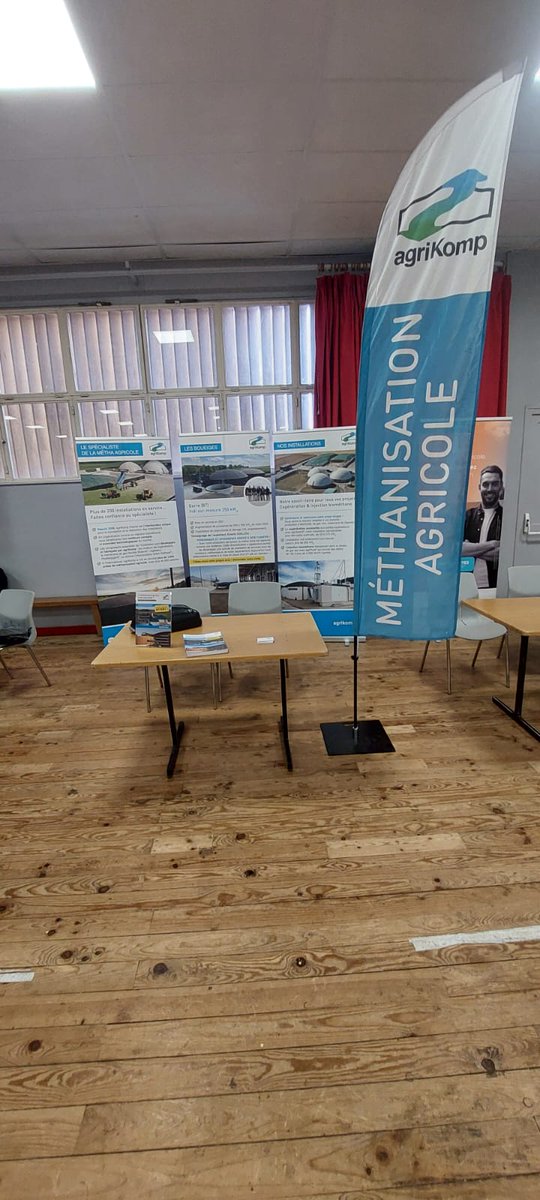 [#live] Notre spécialiste de la #méthanisation dans le secteur #ouest ☀️ est présent sur l'AG des CUMA Charentes <a href="/CUMAFrance/">Réseau cuma</a> <a href="/FRcumaOuest/">cuma de l'Ouest</a> ! 👩‍🌾

Thématique du jour : les #energies #renouvelables 

Merci à bastien verdier de représenter <a href="/agriKomp_Fr/">agriKomp</a> 😃