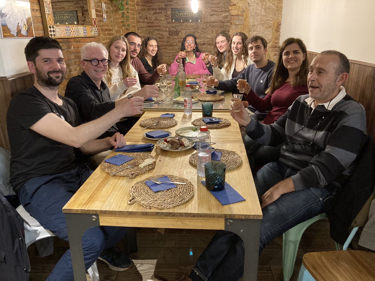 #8març2024 #DiadelaDona A la mascletà (senyora pirotècnica…) i dinar d germanor