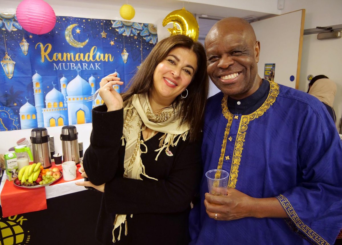 WhatsOnBrum's tweet photo. Birmingham Muslims celebrate start of Ramadan.

Read more here 👉 https://t.co/s3YeqVeg6b https://t.co/AASfffu8jl