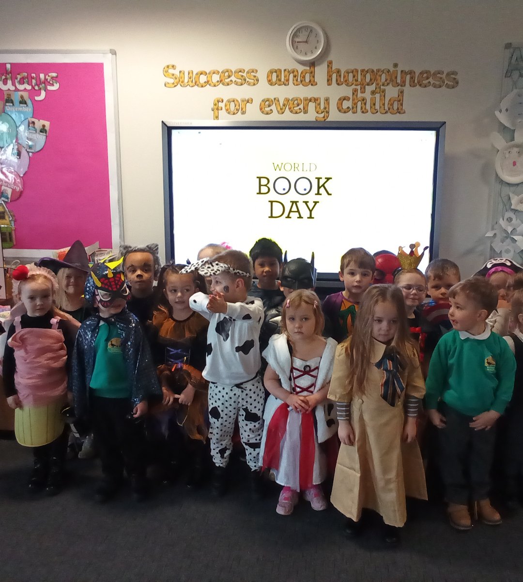 gcpfs1's tweet image. Nursery looked brilliant in their costumes for world book Day ! We've all been enjoying stories about the big bad wolf ! 
@PrimaryGreat #gcpliteracy #gcpreading #WorldBookDay2024