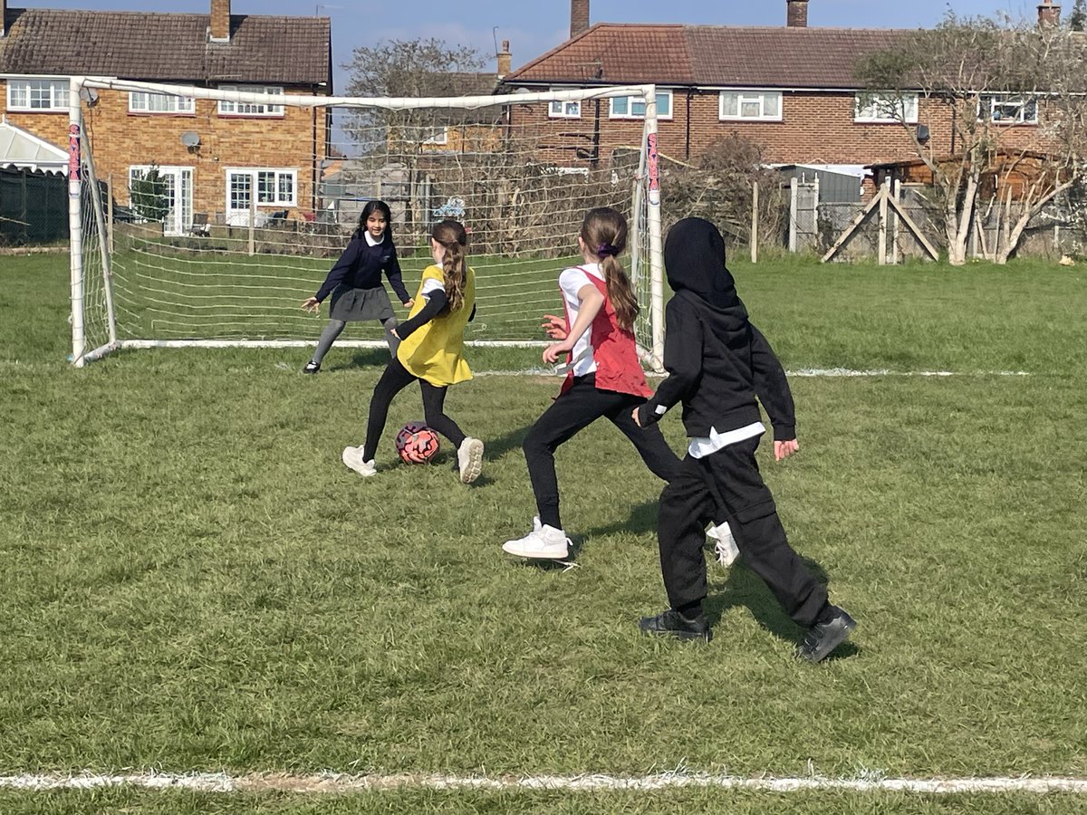 Cippenham School tweet media