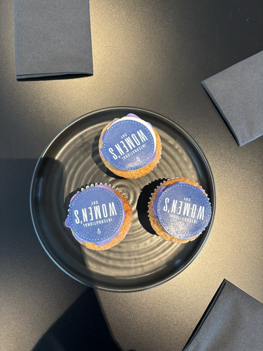 India Perris-Redding tweet media