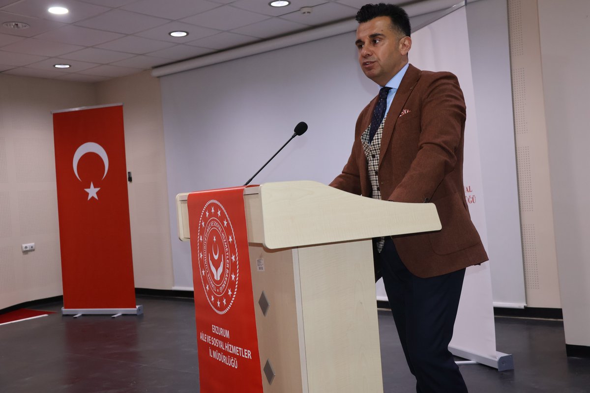 #8MartDünyaKadınlarGününde ekip arkadaşlarımızın gününü kutluyoruz. Erzurum ASH İl Müdürlüğümüz olarak, tüm kadınların hayallerine, umutlarına ve hedeflerine ulaşmaları için birlikte çalışmaya,kadınları desteklemeye ve yüceltmeye gururla devam edeceğiz. <a href="/tcailesosyal/">T.C. Aile ve Sosyal Hizmetler Bakanlığı</a> <a href="/ksgm_ashb/">Kadının Statüsü GM</a>