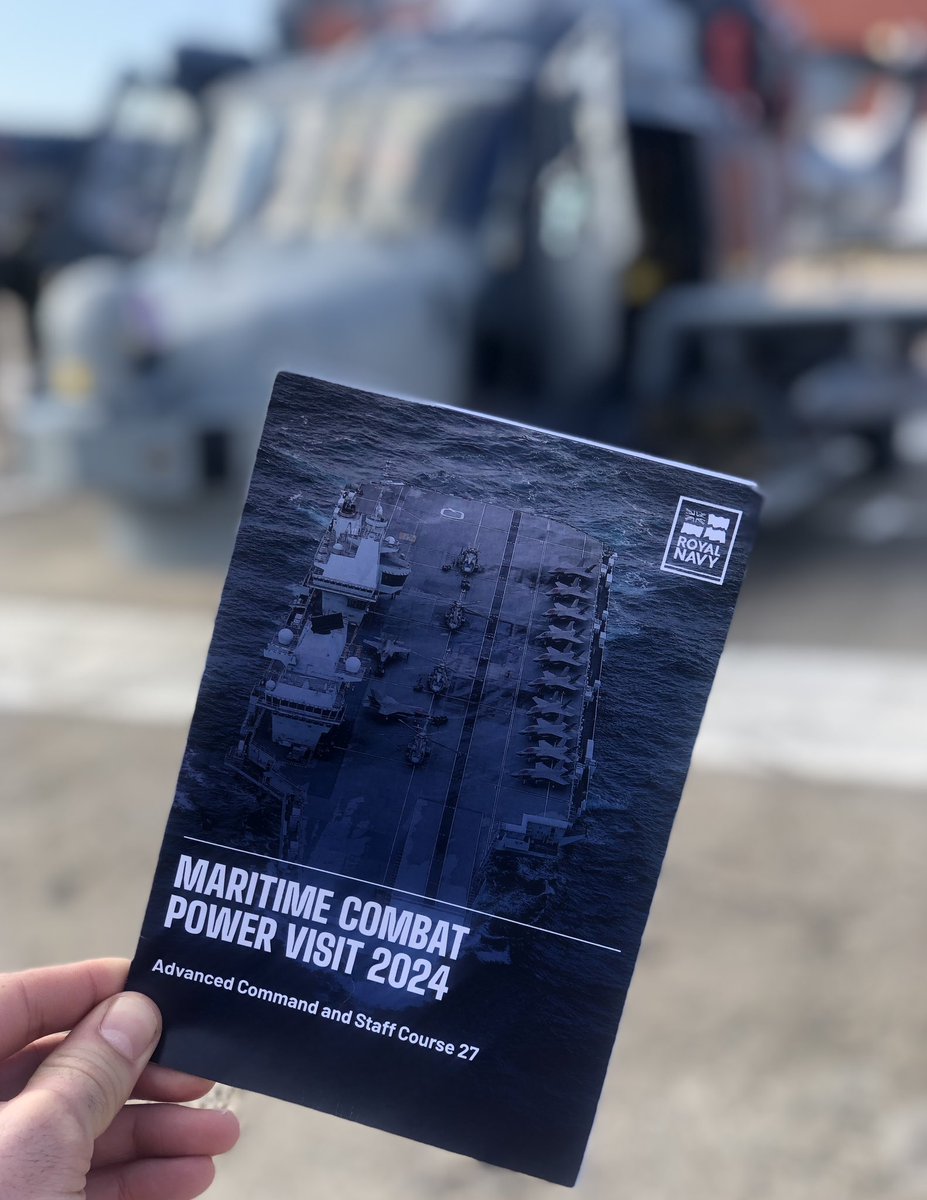 We thoroughly enjoyed taking the opportunity to demonstrate the strike capabilities of our aircraft to the students of @UKACSC who attended the Maritime Combat Power Visit at @HMNBPortsmouth yesterday. @DefAcUK