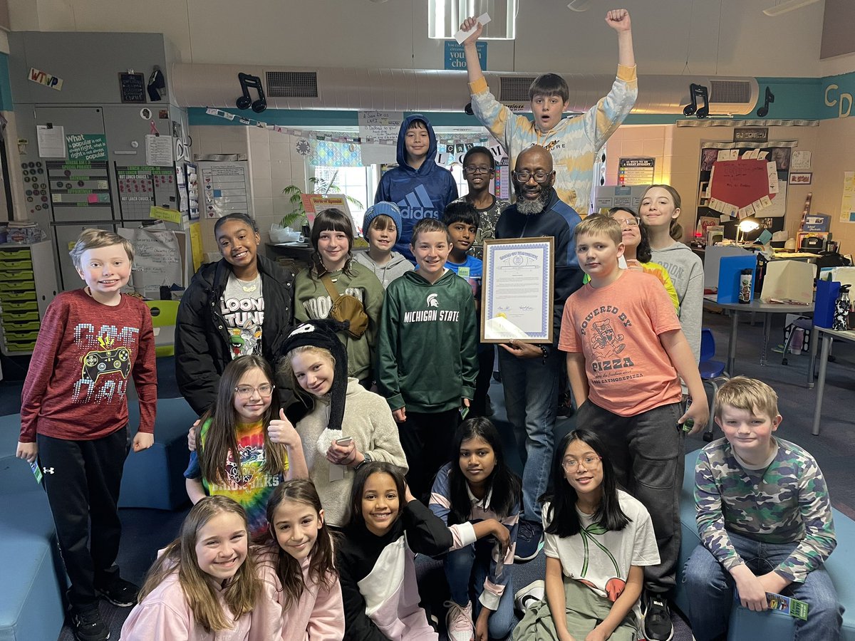 Orion Oaks Elementary (@orionoakselem) on Twitter photo Michigan House Representative Donni Steele paid a visit to our very own Mr. Wright in recognition of his accomplishments as LOCS Elementary Teacher of the Year. <a href="/LkOrionSchools/">Lake Orion Community Schools</a> Michigan House Representative Donni Steele paid a visit to our very own Mr. Wright in recognition of his accomplishments as LOCS Elementary Teacher of the Year. <a href="/LkOrionSchools/">Lake Orion Community Schools</a>