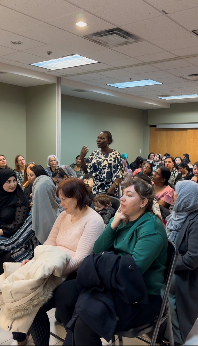 Happy International Women’s Day!!!!! It was a pleasure attending Agincourt Community Services to meet all the wonderful staff and clients. Many of the women had newly arrived to Canada and had some great questions.