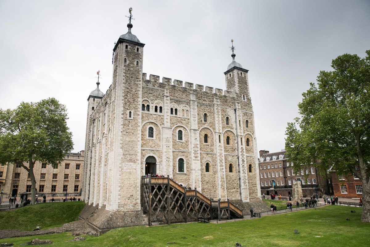 TowerHamletsNow's tweet photo. Our borough is iconic and hosts some of London’s best destinations. From the Young V&amp;A and the Tower of London to the award-winning Victoria Park - what is your favourite go-to place in Tower Hamlets? #onlyinTowerHamlets https://t.co/6oeRmQRJ35