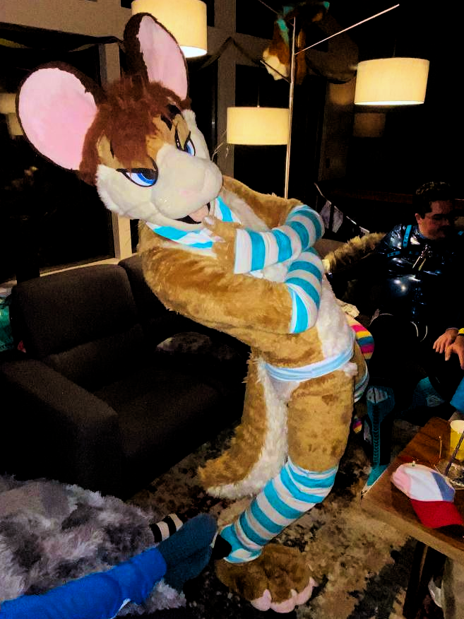 C'mon, #FursuitFriday! Let's get STRIPENING!

📷: <a href="/PogOtter/">Poggy</a> 
(Socks by <a href="/FursuitStocking/">Fursuit Stockings</a>!)