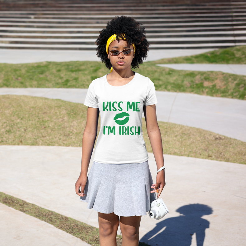 PrintShirts_UK's tweet photo. St Patricks Tee's are flying off our shelfs!🍀 

Don't miss the chance to find the perfect patty's tee!👕

Click the link to see all of our designs.🖱️

https://t.co/NMMYafe9z0

#stpatricksday #stpats #stpattys https://t.co/fv2uo4BHq4