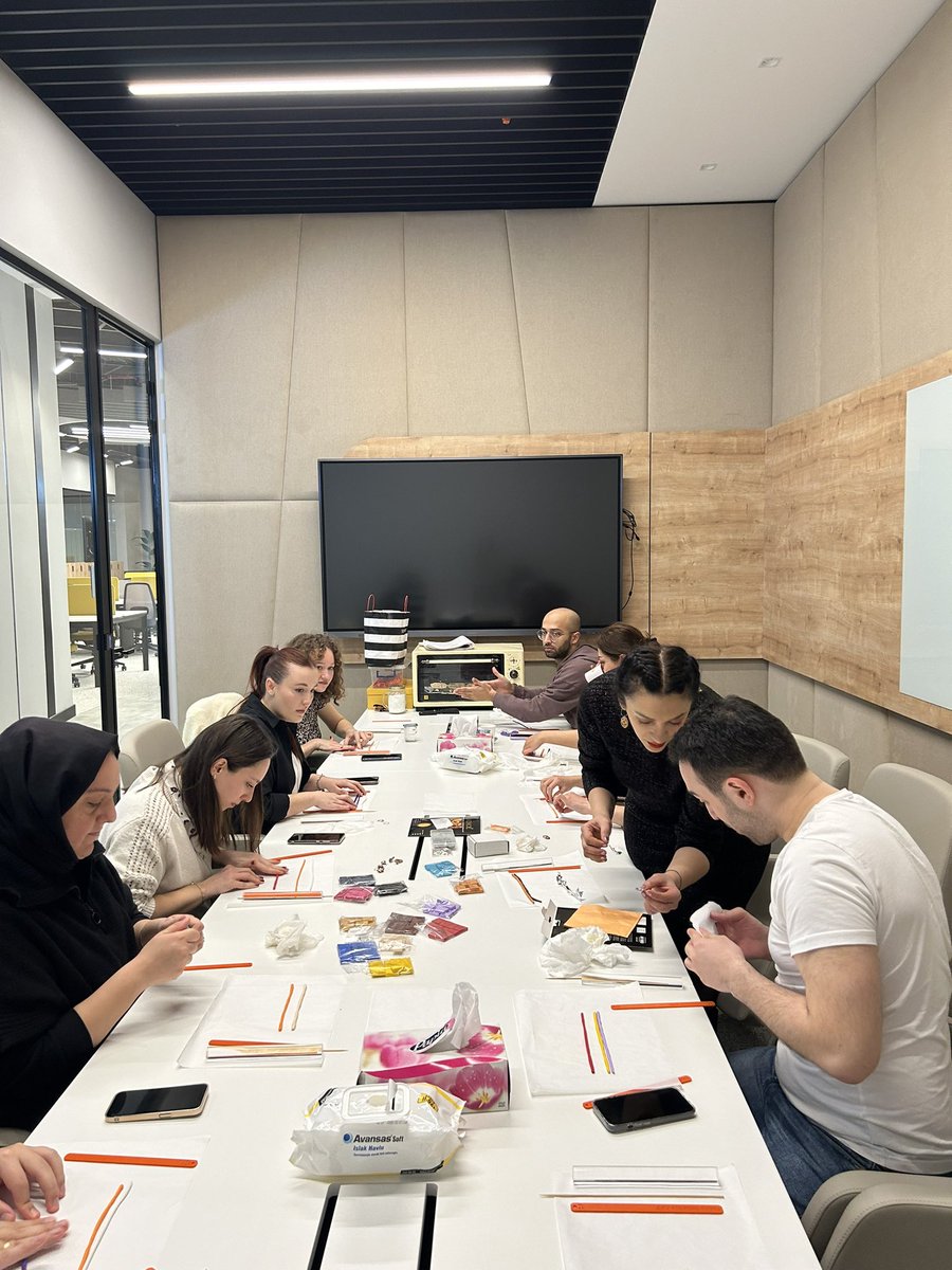 apytekmer's tweet photo. APY TEKMER üyemiz Mizanplus Kitchen’ın 8 Mart Kadınlar Günü etkinliğinden kareler🩷
@mizanplus
Siz de aramızda yer almak için hemen başvurun!👇🏻
https://t.co/VFS1JwllXY
#apytekmer #coworkingspace #startup #girisim #marketing https://t.co/py33taHJIC