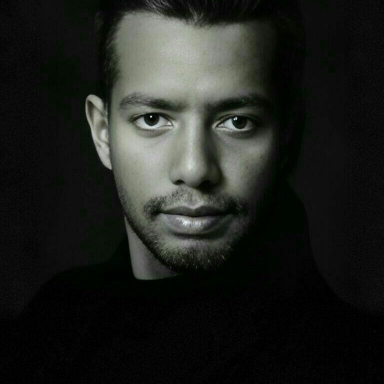 #صورة_ملف_شخصي_جديدة
سدد خطاوي المتعبين يا الله من طول الدروب..
قرِّب طريق المستحيل..
لي القال خلااااص ما فيني حيل..
نزِّل على المحتاج صبر..
يكفيه لي باقي العمر..
وأهدي القلوب 💛🌸

#Sudan.. 🌸