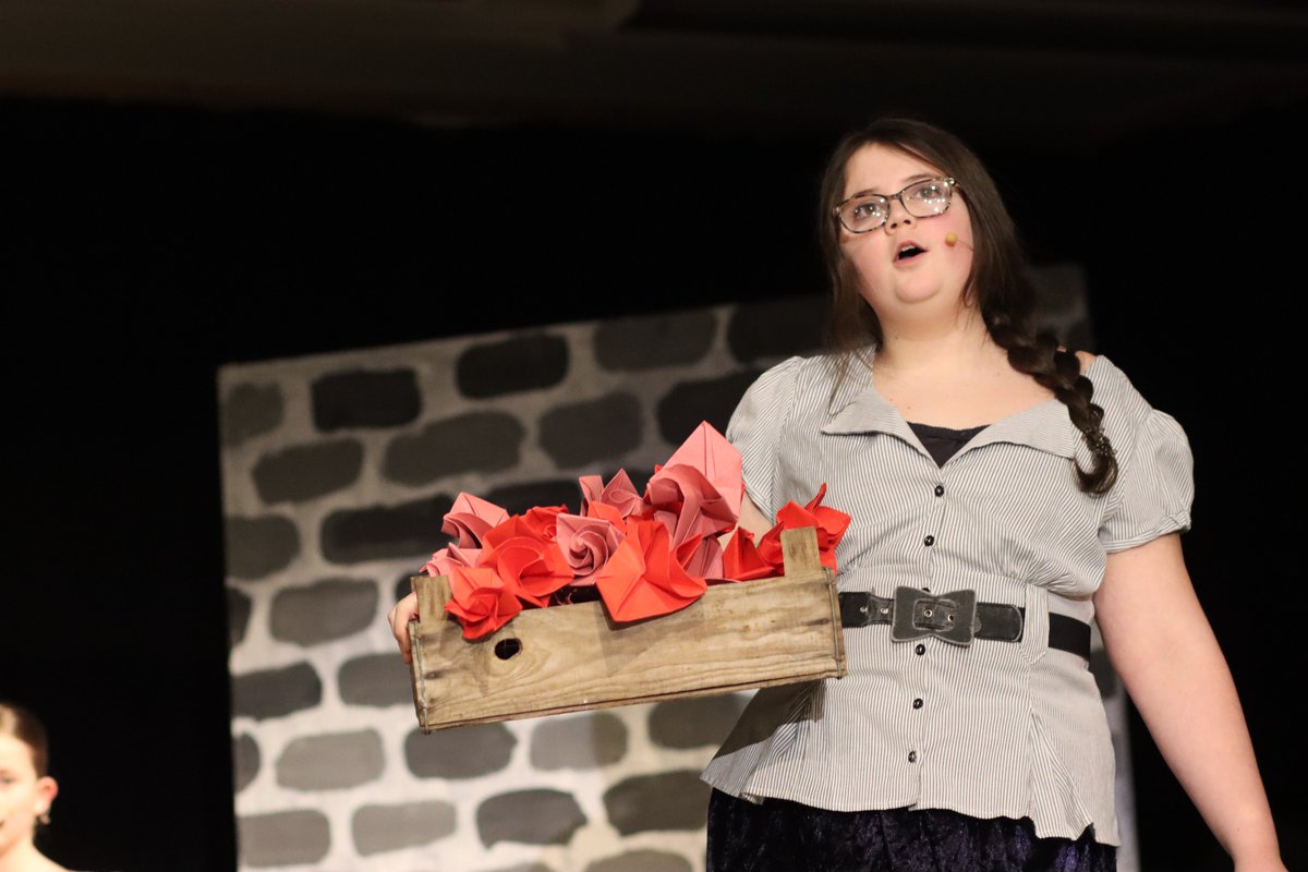PenriceAcademy's tweet photo. More photos from this week's incredible show!! ❤ #OliverJR

Full image gallery at: https://t.co/13IajsKRAy https://t.co/dipr0AixMJ