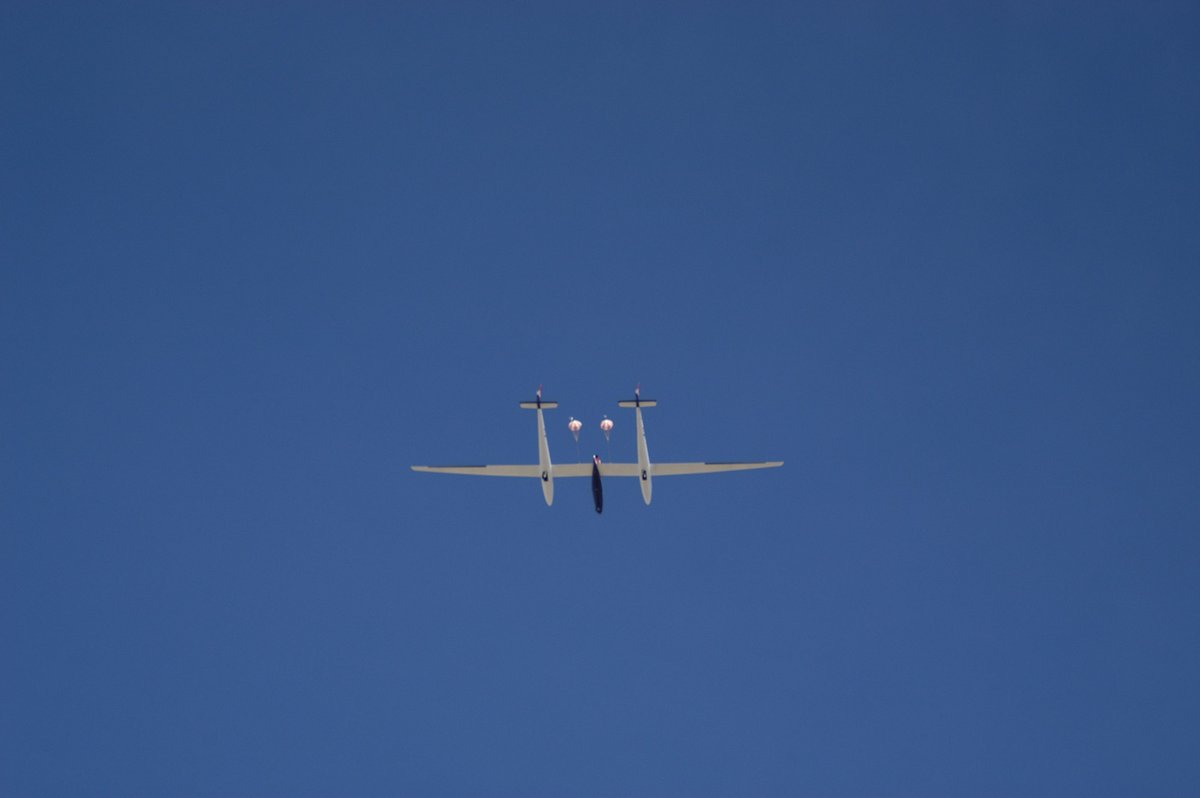 On March 5th twenty years ago, GlobalFlyer made the first step towards setting records when Jon Karkow took it up for its first flight! 

Learn more about GlobalFlyer at: buff.ly/3VatrTq 

#FirstFlightFridays #20thanniversary #20yearsago #flying #worldrecord
