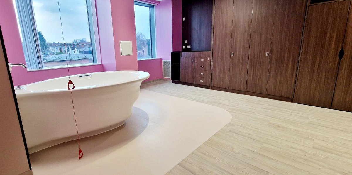 Thanks to <a href="/SWB_engagement/">Public and Community Engagement Team</a> <a href="/marshaj1772/">Marsha Jones RGN MSc</a>, Dionne and Marc for taking the time to speak with expectant mums today. 

Our midwifery-led birthing unit is looking fabulous and will provide a holistic and positive birthing experience.