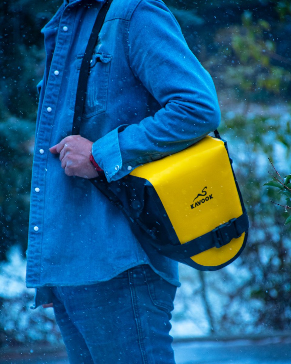 Looking for extra protection for your DSLR camera? 📷 With the waterproof camera bag, you can shoot worry-free in rain or snow. Keep capturing your moments even in challenging conditions! ☔❄️ #RainPhotography #WaterproofCameraBag #CameraProtection #NaturePhotography
#kavook