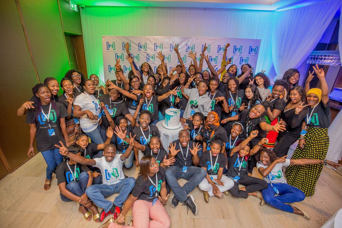 Nous levons nos poings pour plus de reconnaissance, de représentation, d'opportunités et d'impact. 

🚨 Taguez les femmes inspirantes, mais surtout celles de la tech et du digital, les plus badass que vous connaissiez 💥🫵🏽