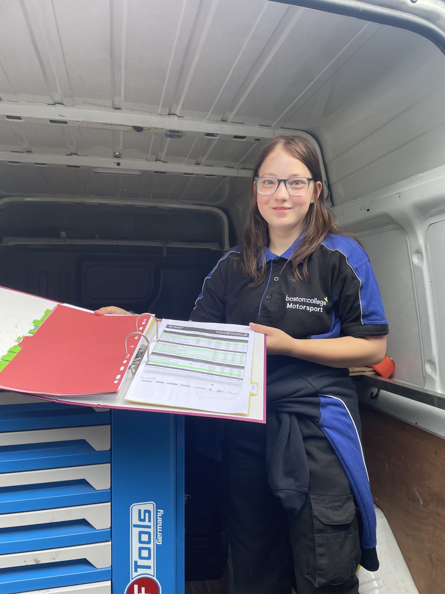 Student Motorsport tweet media