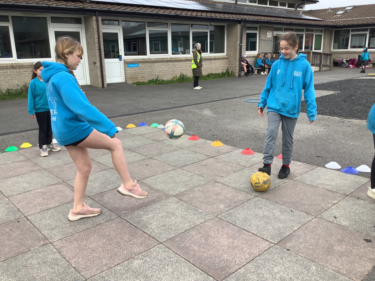 Bude Primary Academy - Juniors tweet media