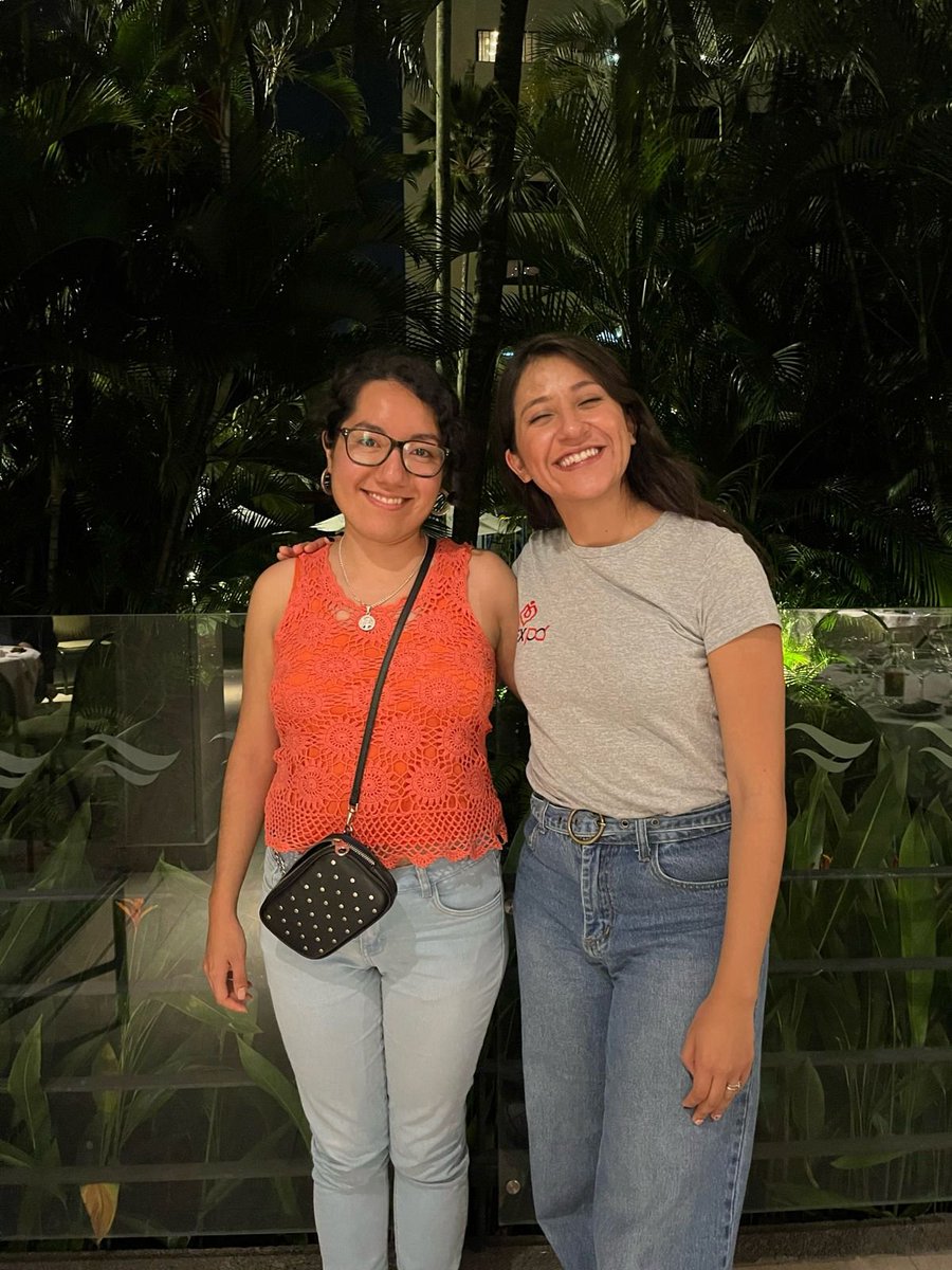 AleMedinaRivera's tweet photo. @PauReyesP es estudiante de doctorado y forma parte de #MexPD @LARGE_PD
En las fotos salen #Daniela estudiante de medicina 💜 y #AlejandraLazaro estudiante de doctorado del proyecto https://t.co/qKVn7LEdfz