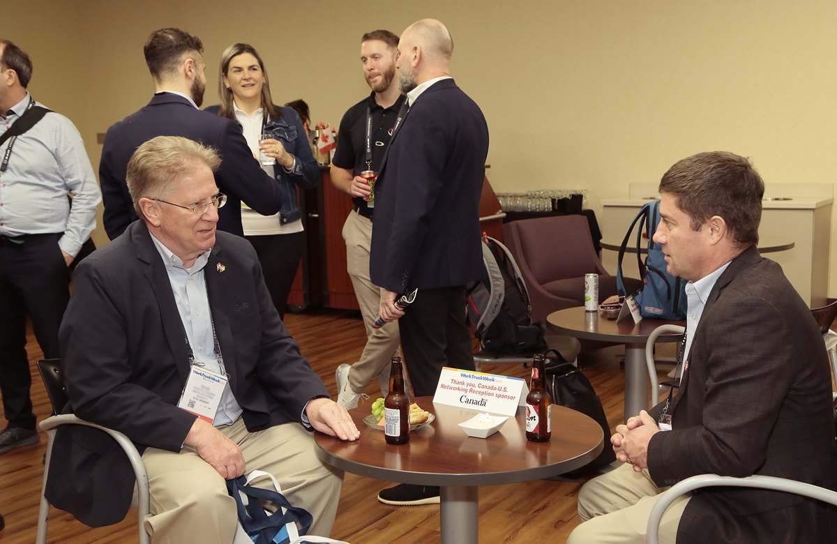 The WTW24 Canada-U.S. Networking Reception brings together work truck companies from both sides of the border to facilitate strategic connections and networking. Learn more at worktruckweek.com. #worktruckweek #worktrucks24 #wtw24